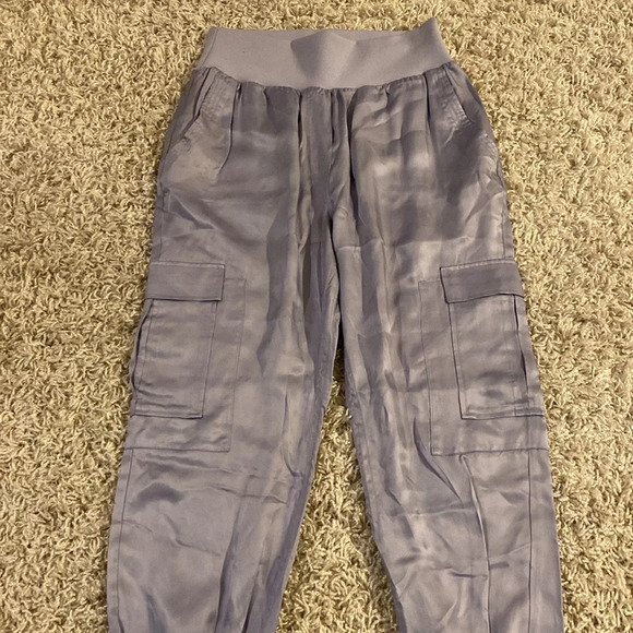 Cinq à Sept's on-trend Giles cargo joggers size L - Picture 5 of 7